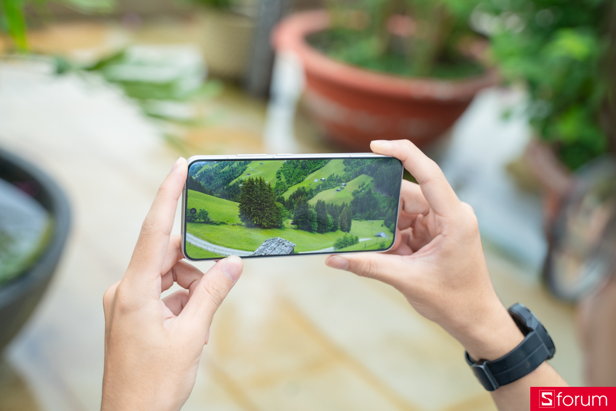 Xiaomi 15 sở hữu màn hình với chất lượng rất tốt