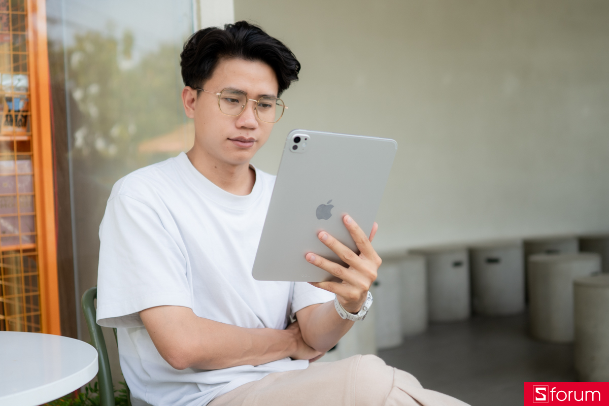iPad Pro M5 sở hữu thiết kế không đổi so với thế hệ tiền nhiệm