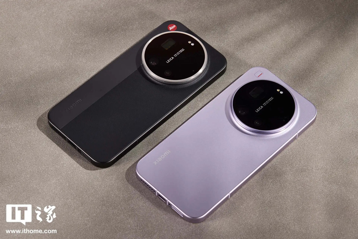 Xiaomi 17 Ultra Leica Edition (trái) và Xiaomi 17 Ultra (phải) không có khác biệt đáng kể về phần cứng camera