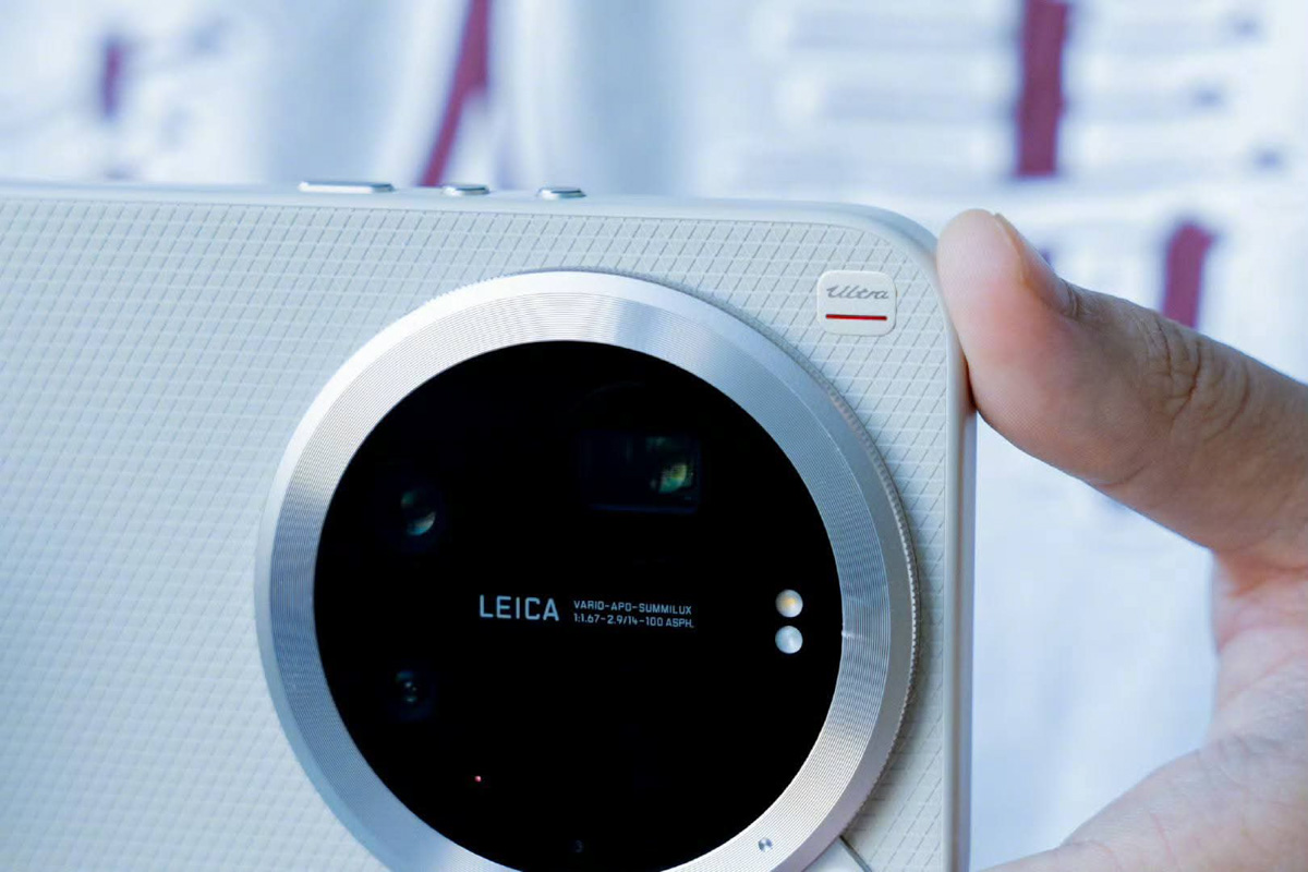 Thiết kế của Xiaomi 17 Ultra bản màu trắng