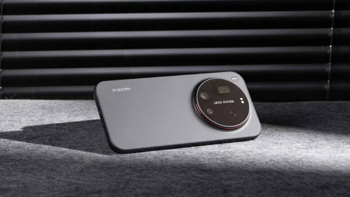 Cận cảnh Xiaomi 17 Ultra: Chiếc "máy ảnh biết nghe gọi" mới nhất của Xiaomi, giá từ 26 triệu đồng