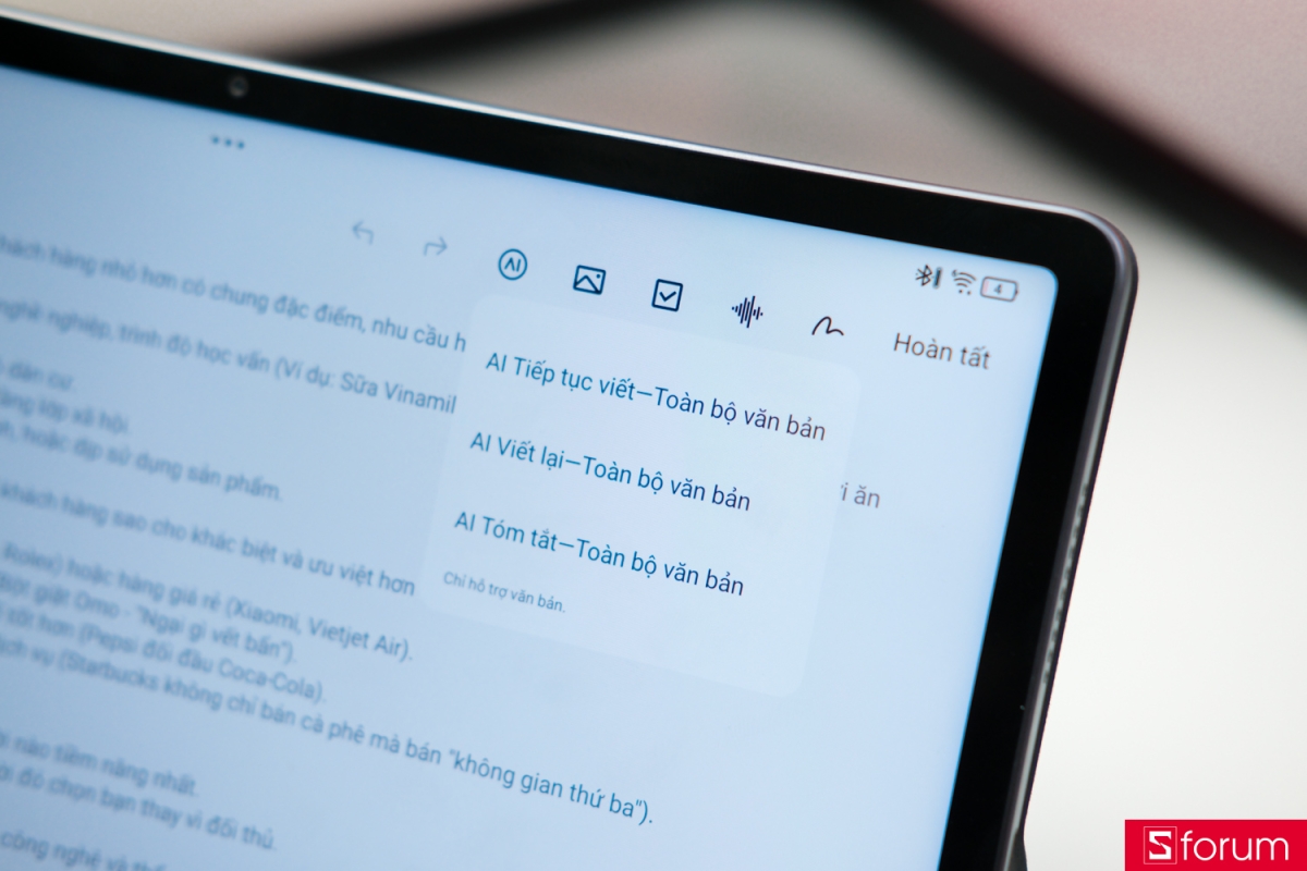 AI Viết trên Lenovo Yoga Tab