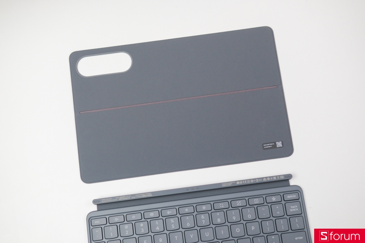 Mảnh trên của Lenovo Keyboard Pack