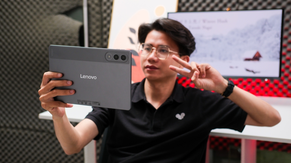 Trên tay Lenovo Yoga Tab: Tablet cao cấp, hỗ trợ tốt cả giải trí lẫn làm việc, giá 17.99 triệu!