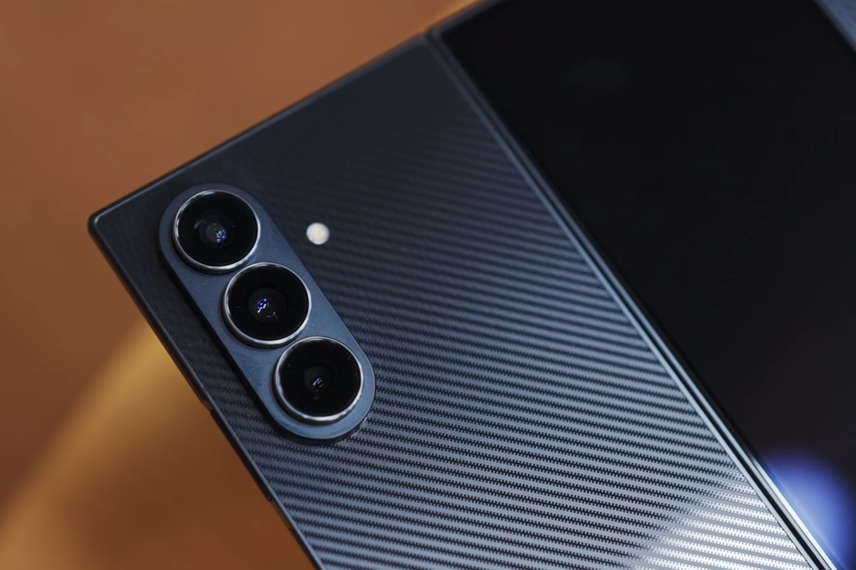 Hệ thống camera của Samsung Galaxy Z TriFold