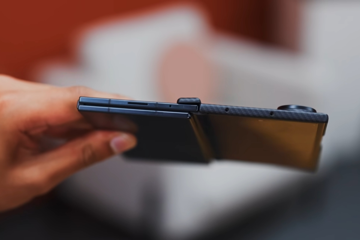 Ốp lưng của Samsung Galaxy Z TriFold