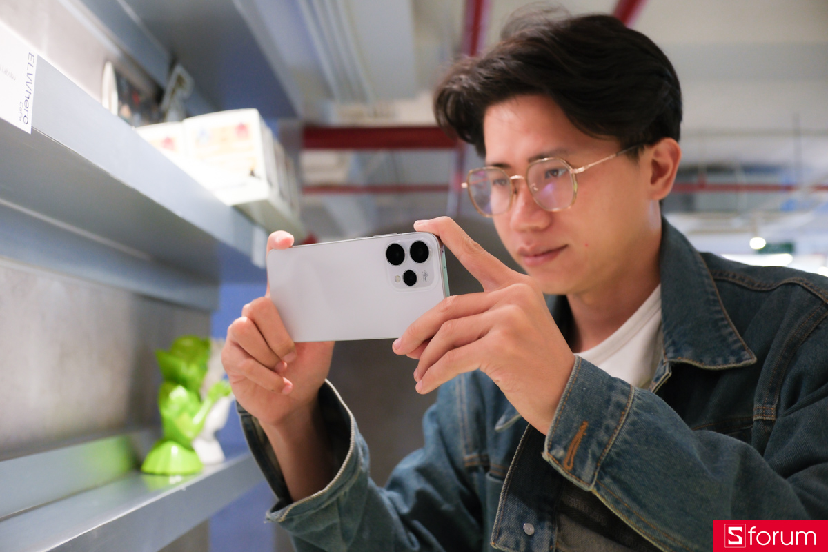 OPPO Reno15 sở hữu phần cứng camera tương tự thế hệ cũ