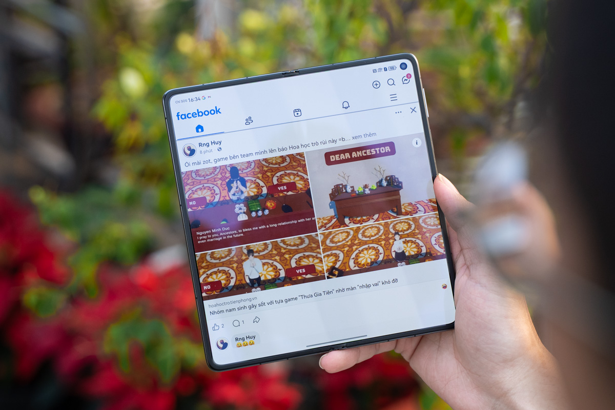 Sử dụng Facebook trên HUAWEI Mate X7