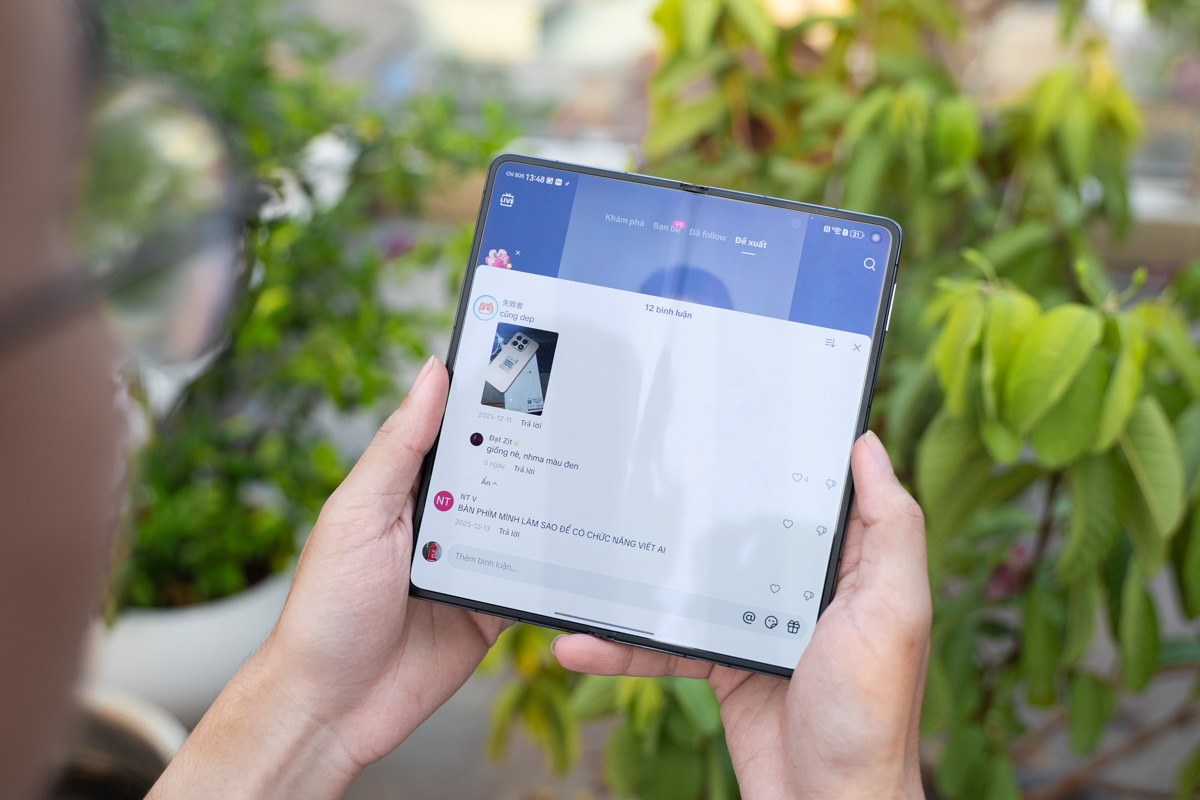 Giao diện TikTok trên HUAWEI Mate X7 chưa được tối ưu