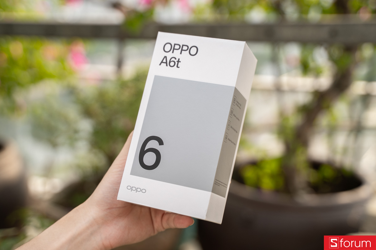 Hộp đựng của OPPO A6t