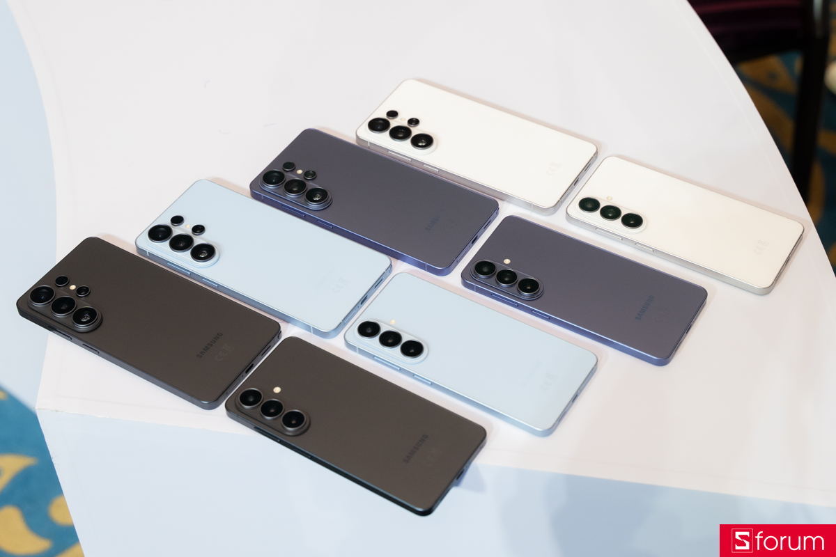 Trên tay Samsung Galaxy S26