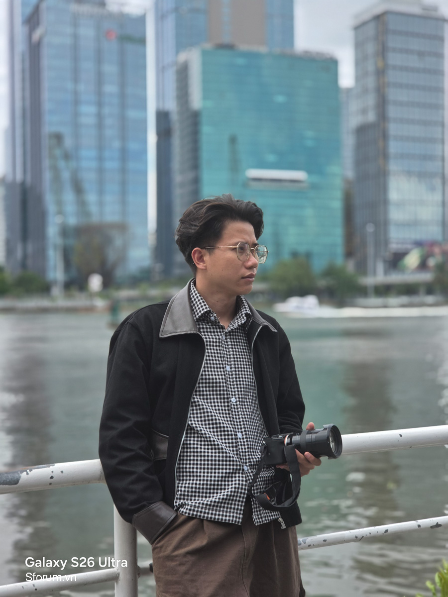 Đánh giá camera Samsung Galaxy S26 Ultra qua ảnh chân dung đủ sáng