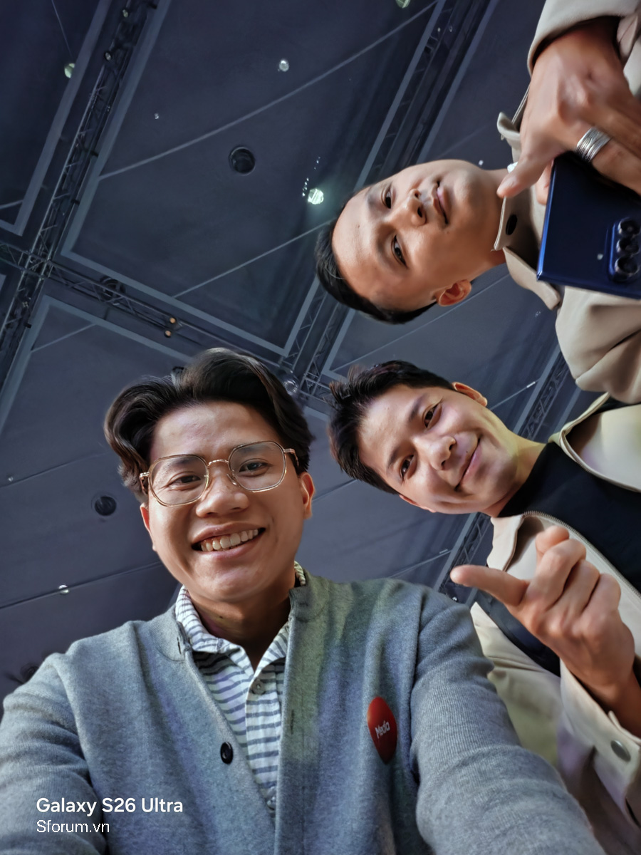 Đánh giá camera Samsung Galaxy S26 Ultra qua ảnh selfie thiếu sáng