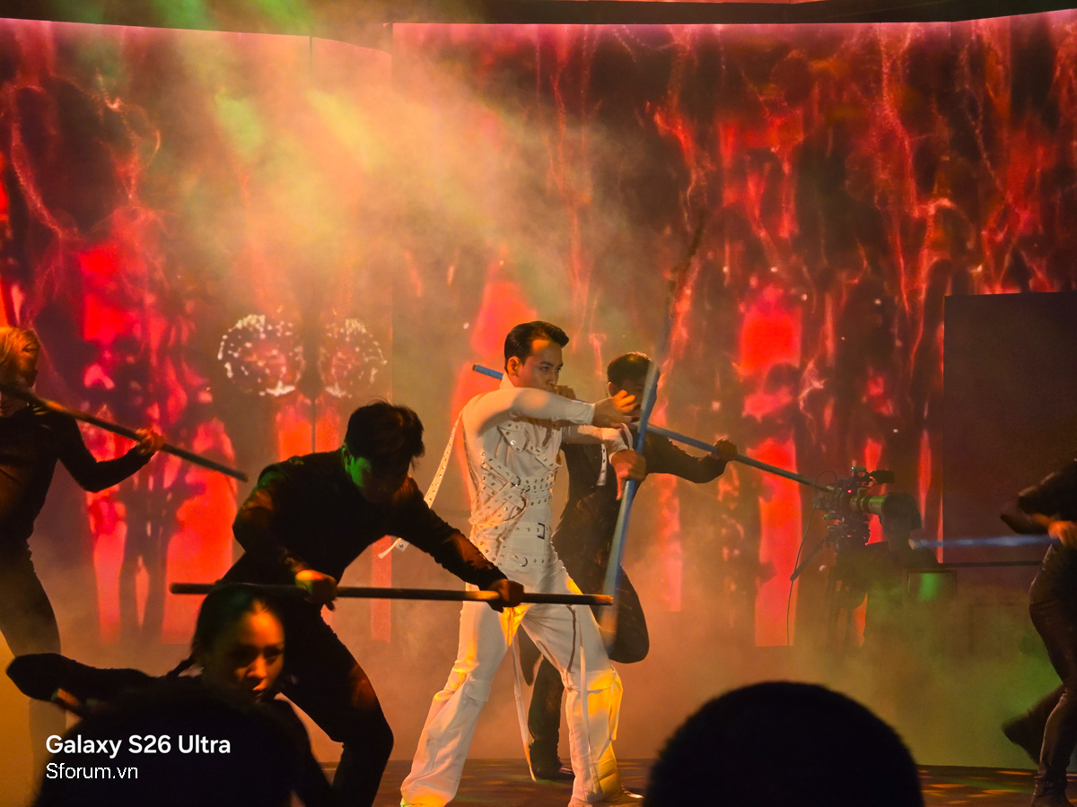 Đánh giá camera Samsung Galaxy S26 Ultra qua ảnh 5x thiếu sáng