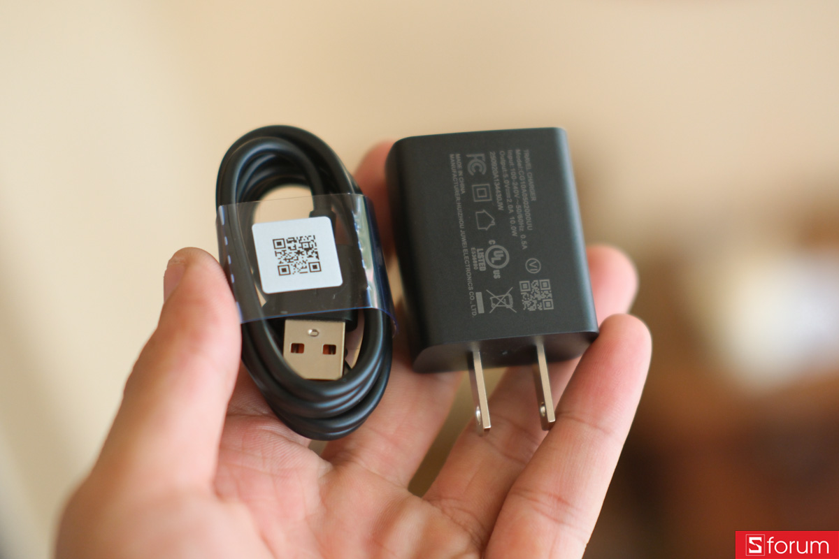 Trên tay bộ phụ kiện của HONOR Play10