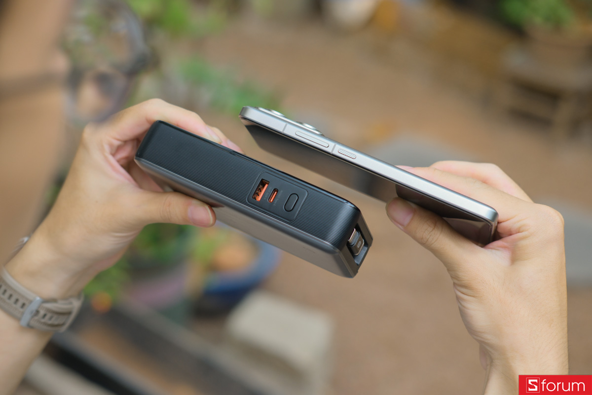 Trên tay MoveSpeed 20.000mAh 65W 1A1C