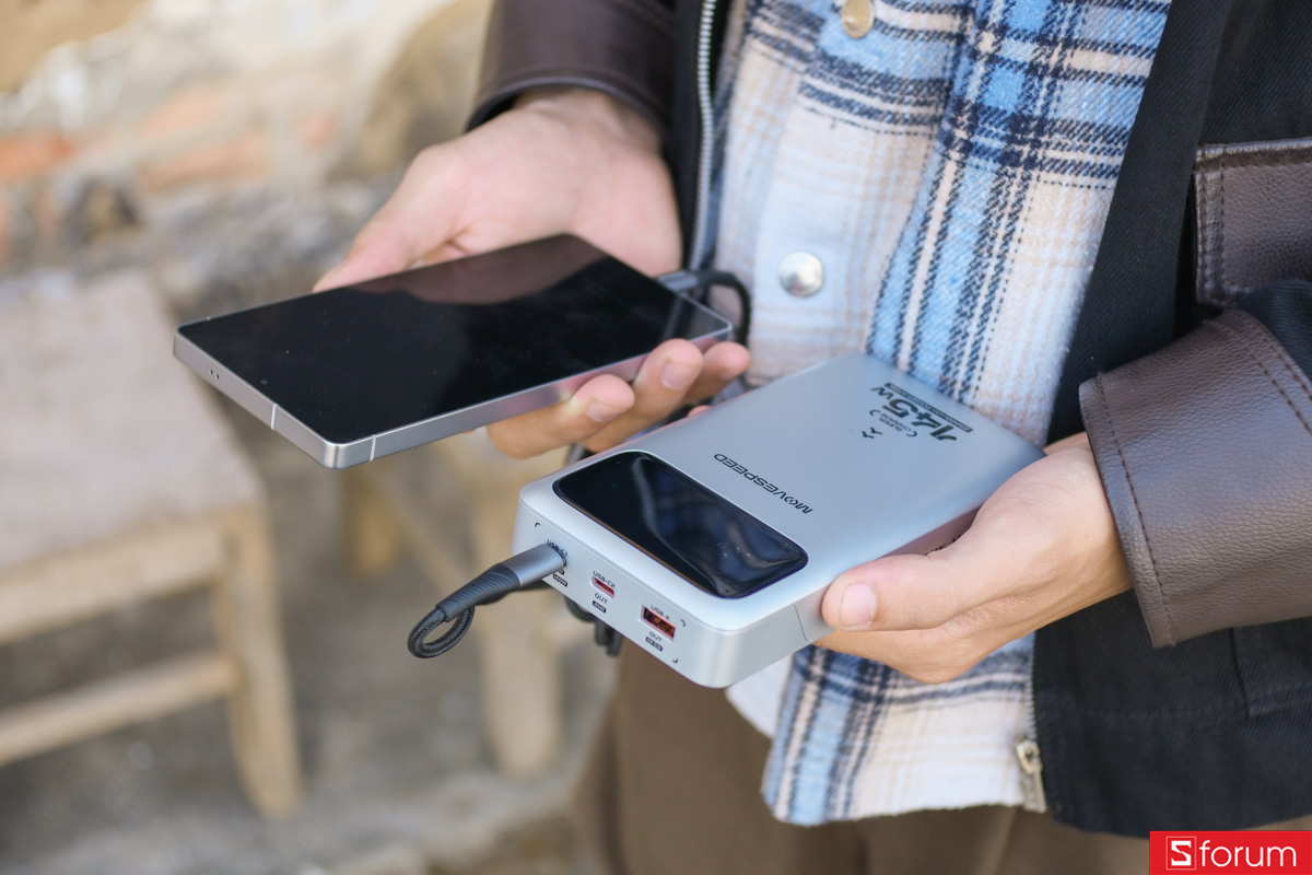 Trên tay pin dự phòng MoveSpeed M25 Pro