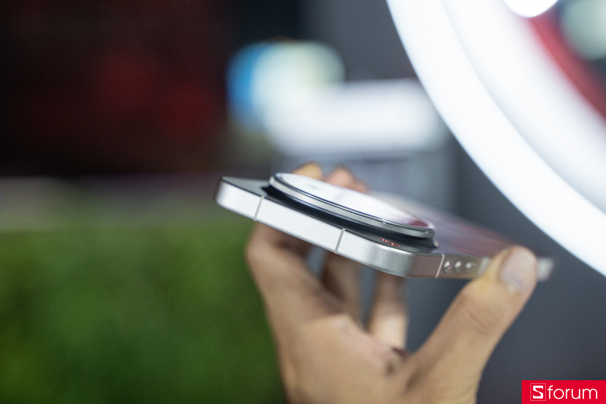 Trên tay thiết kế của LEICA LEITZPHONE powered by Xiaomi