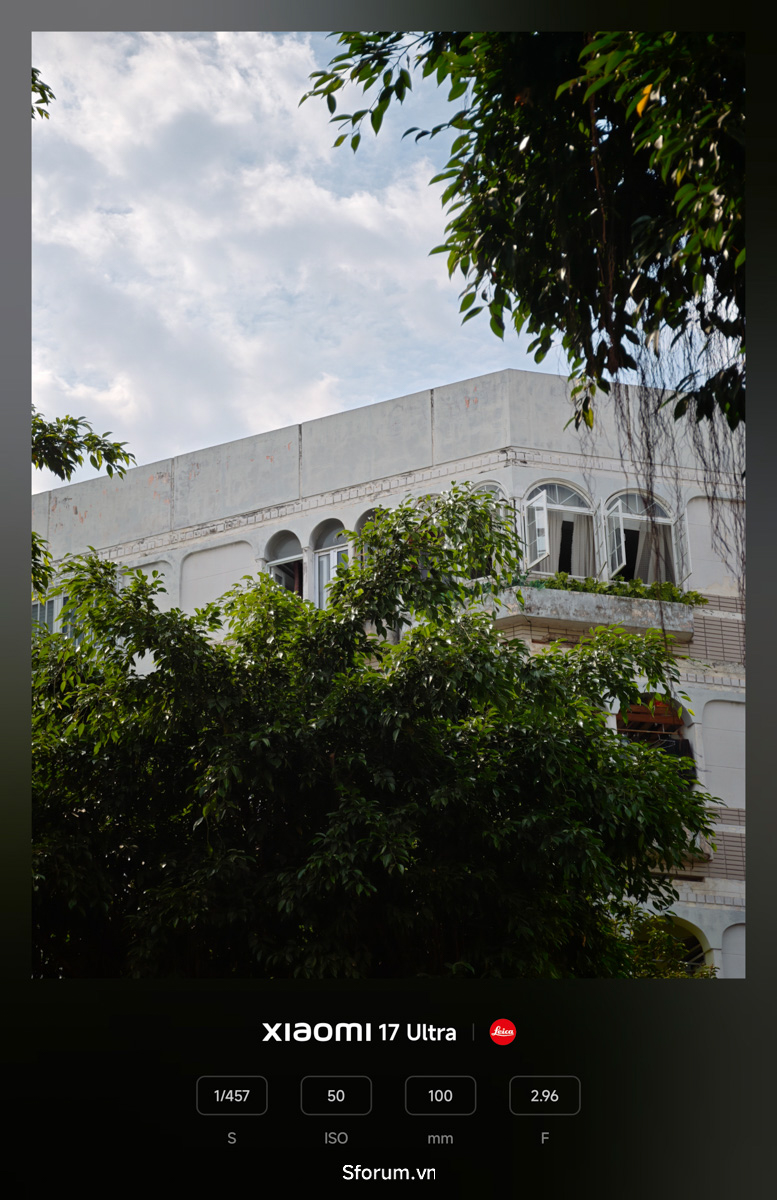 Bộ ảnh từ camera zoom liên tục 200MP của Xiaomi 17 Ultra