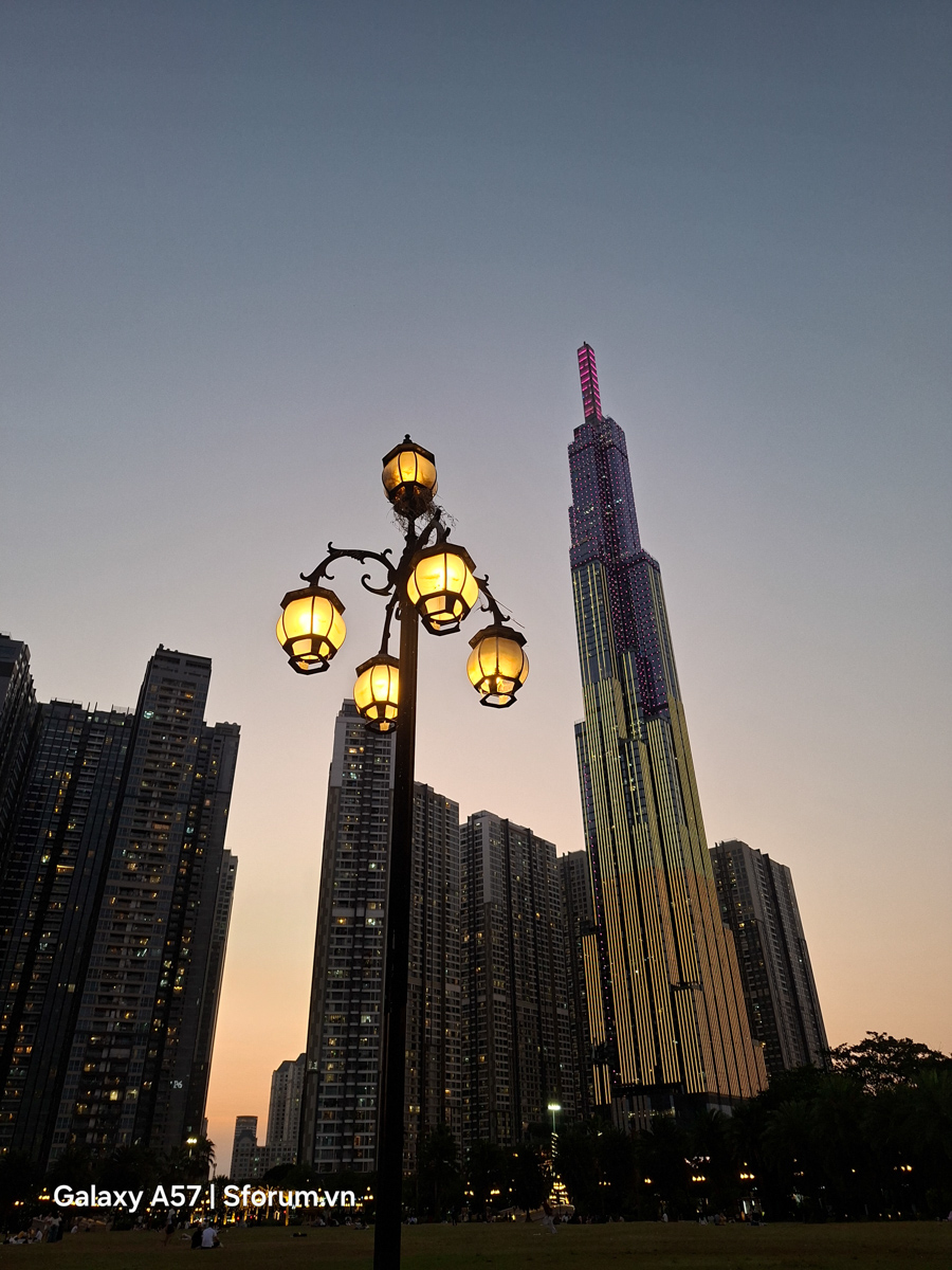 Đánh giá camera Samsung Galaxy A57 5G trong điều kiện thiếu sáng