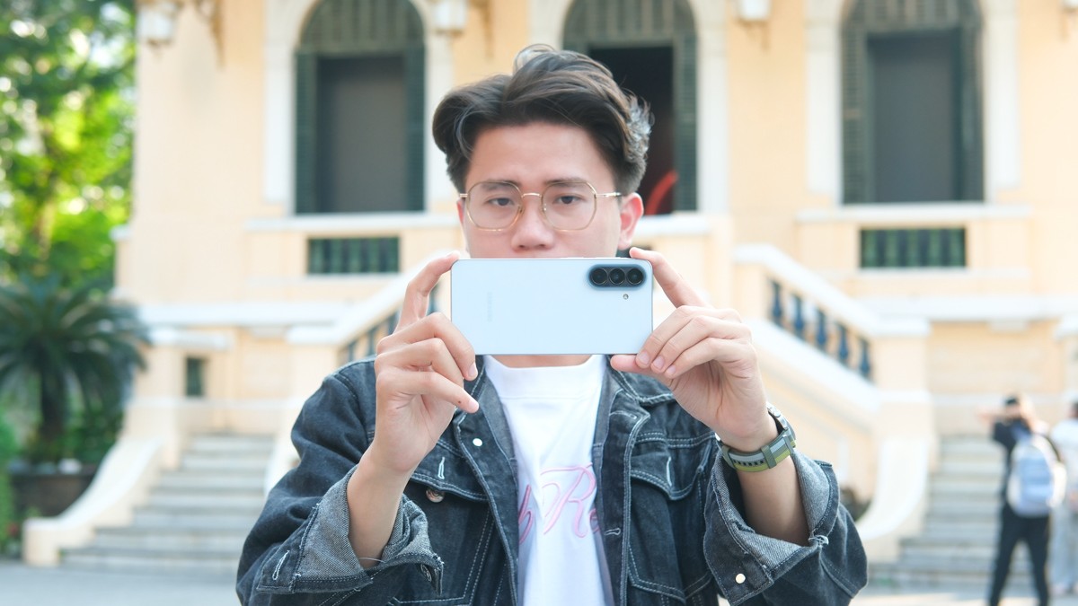 Đánh giá camera Samsung Galaxy A57 5G: Màu ảnh rực rỡ, chụp người tốt nhưng cần cải thiện thiếu sáng!