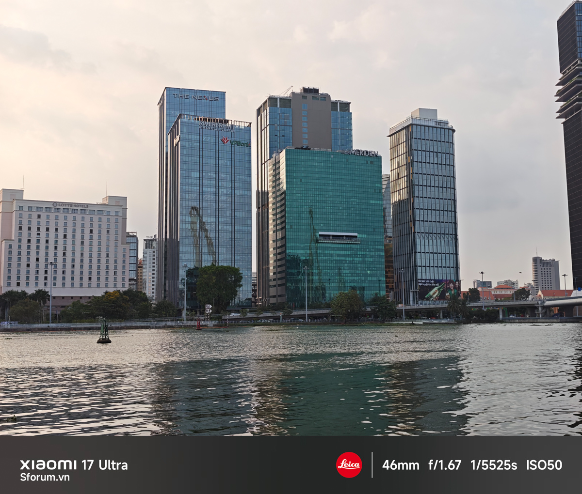 Đánh giá camera Xiaomi 17 Ultra điều kiện đủ sáng