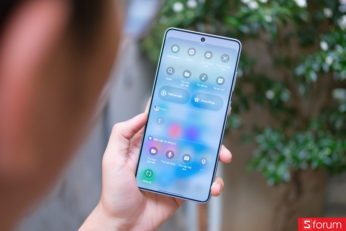 Đánh giá OneUI 8.5 với tính năng tuỳ biến Quick Setting mới