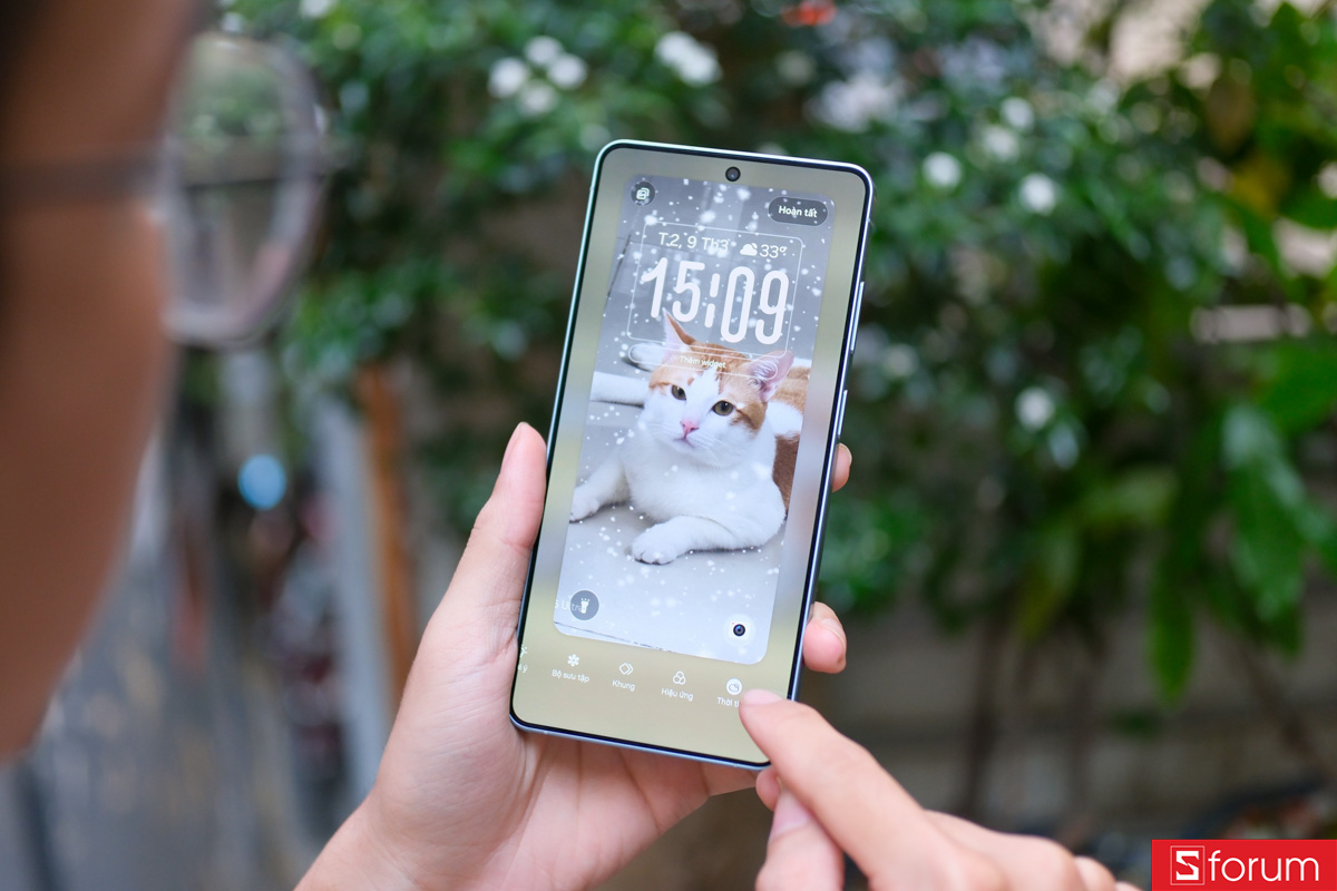 Đánh giá OneUI 8.5 với tuỳ chọn hình nền thời tiết mới