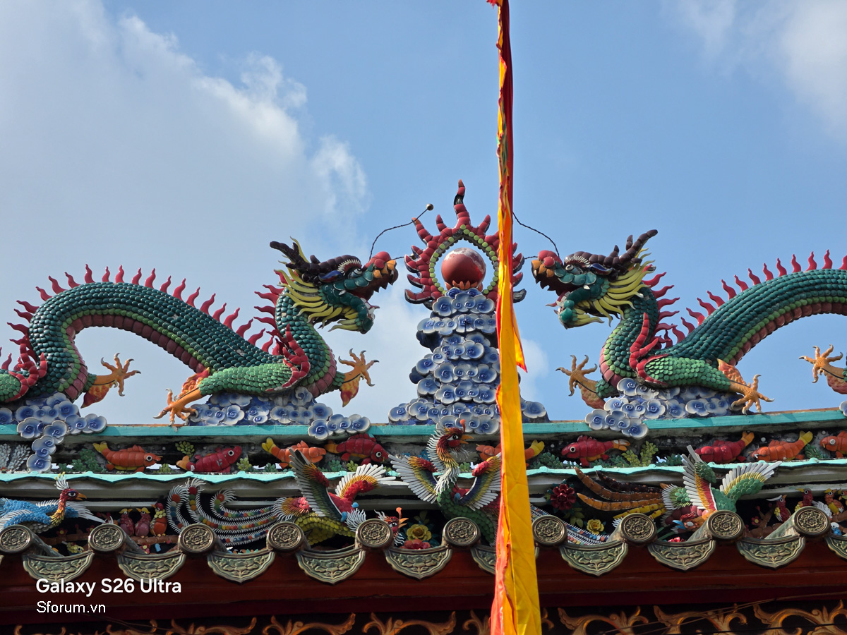 Ảnh Tết Nguyên Tiêu qua lăng kính Galaxy S26 Ultra