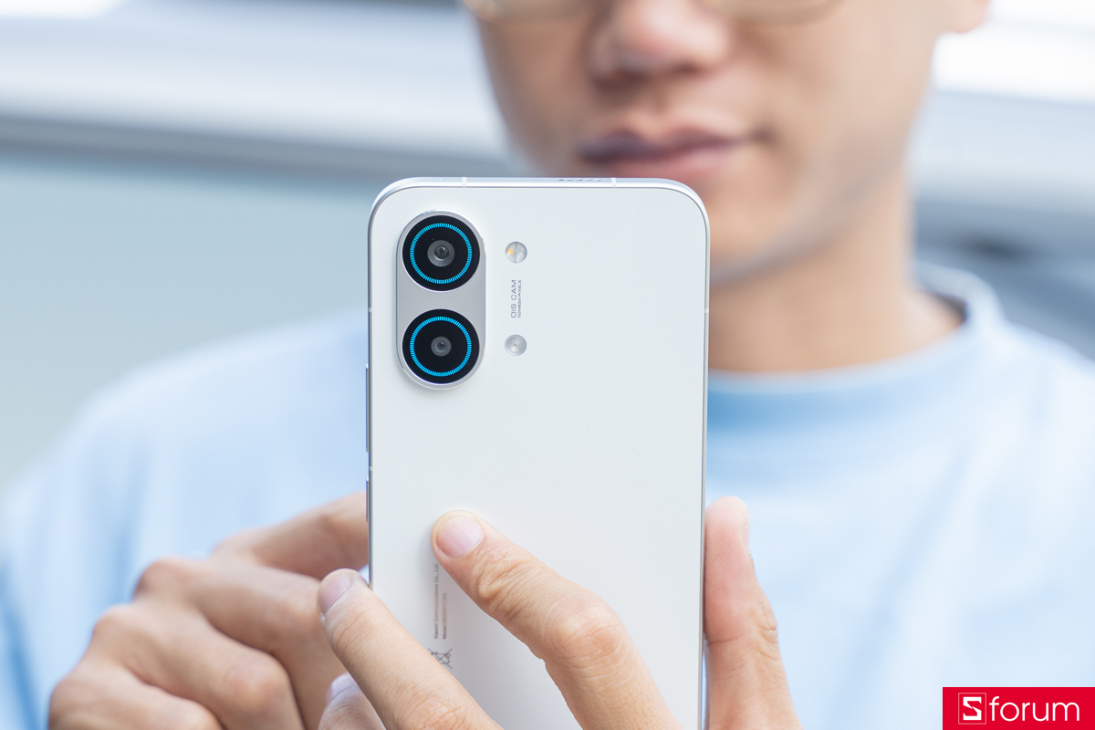 Trải nghiệm nhanh thiết kế của Xiaomi POCO X8 Pro