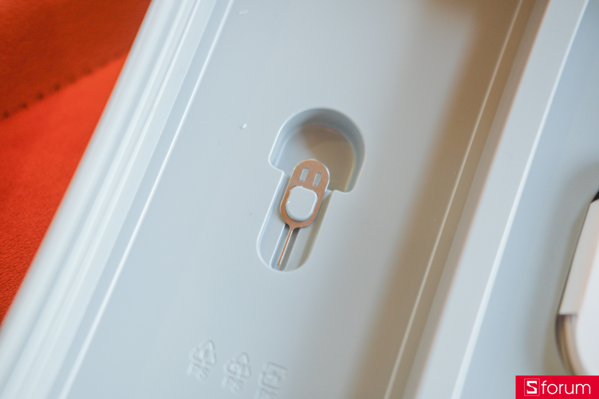 Trên tay và khám phá hộp đựng của OPPO Find N6