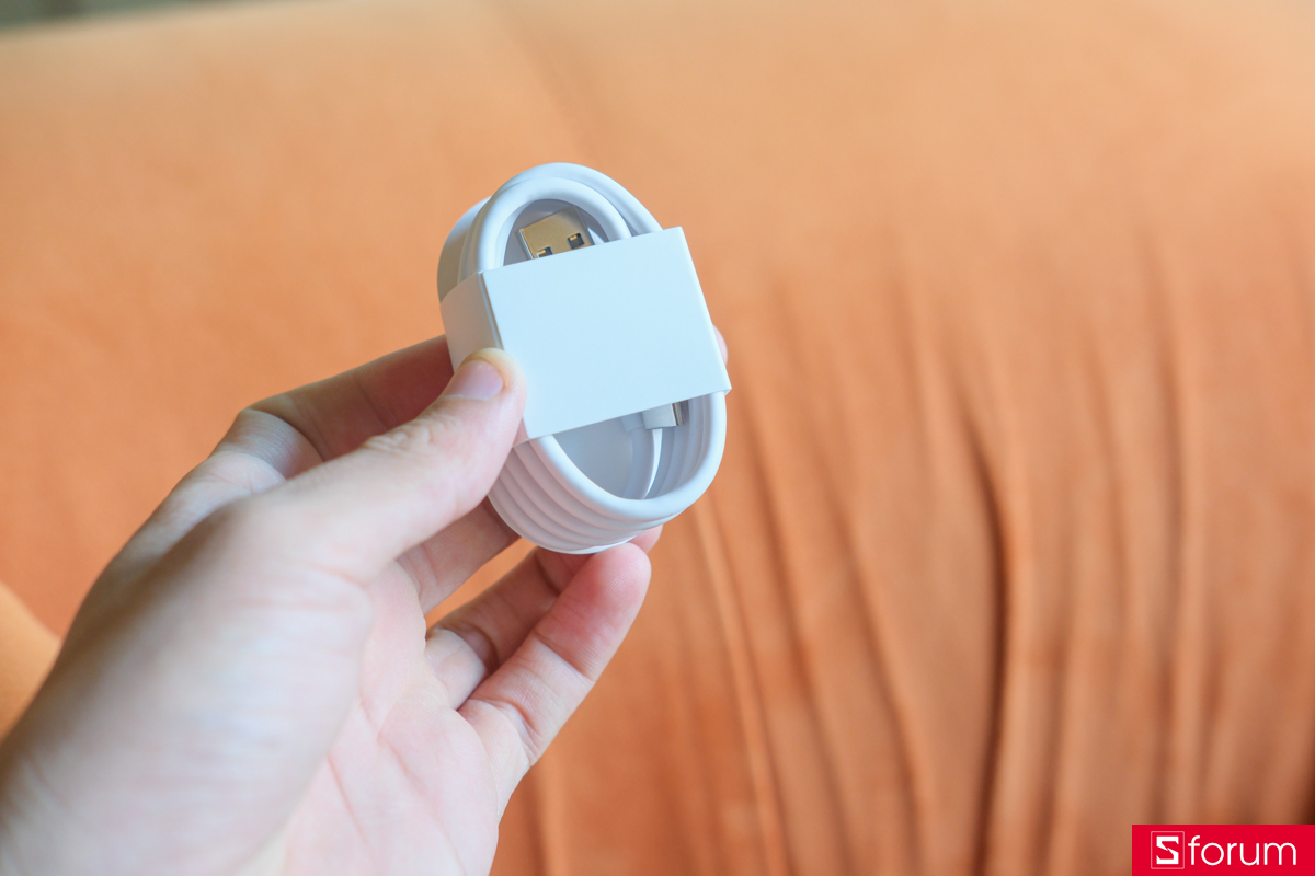 Trên tay và khám phá hộp đựng của OPPO Find N6