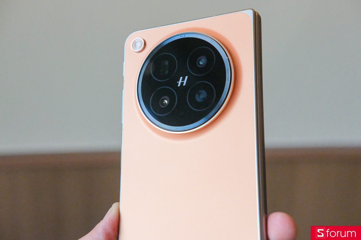 Trên tay và khám phá camera của OPPO Find N6