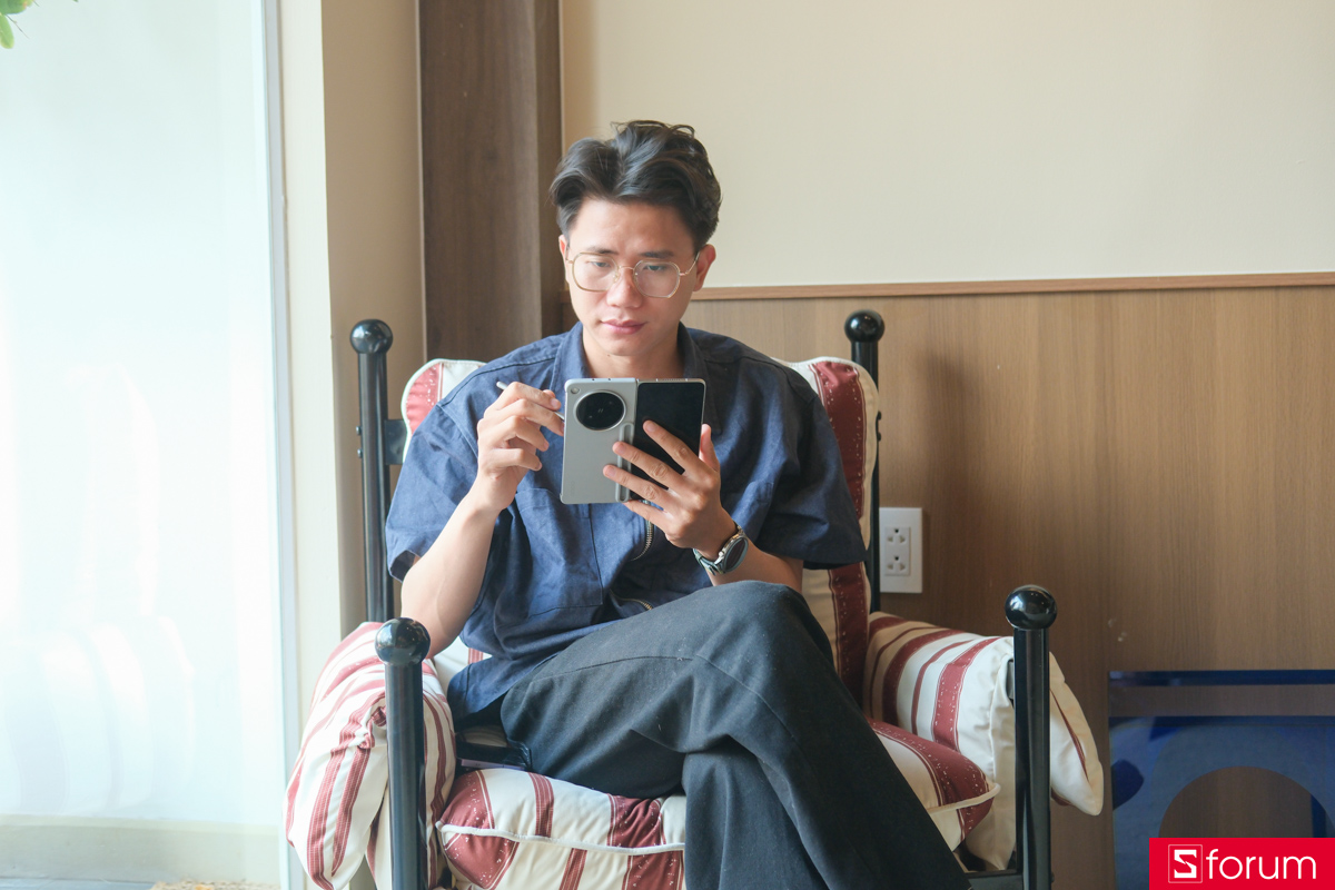 Trên tay OPPO Find N6