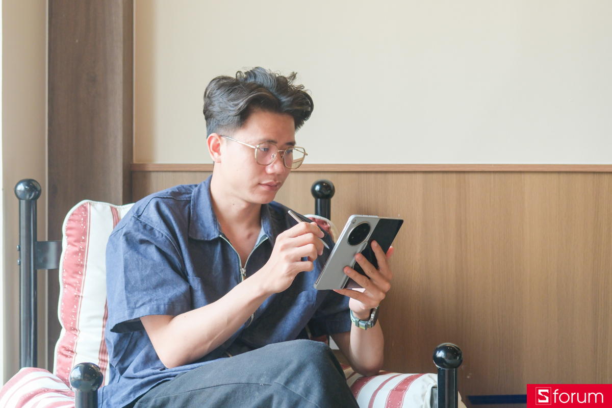 Trên tay OPPO Find N6