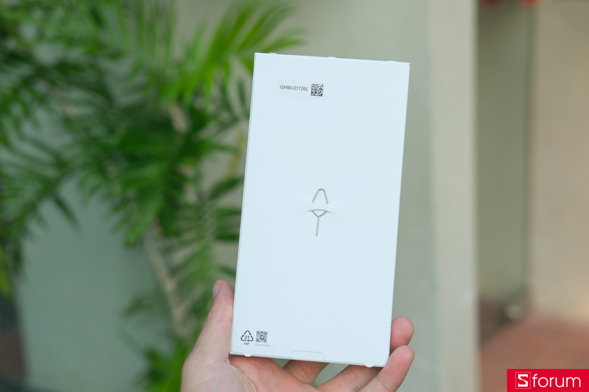 Trên tay và khám phá hộp đựng của Samsung Galaxy A37 5G