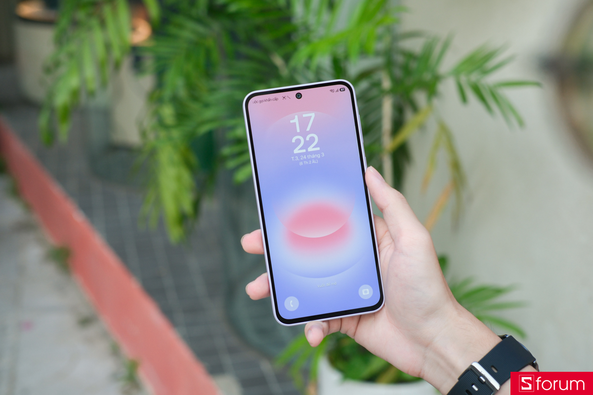 Trên tay và khám phá thiết kế của Samsung Galaxy A37 5G