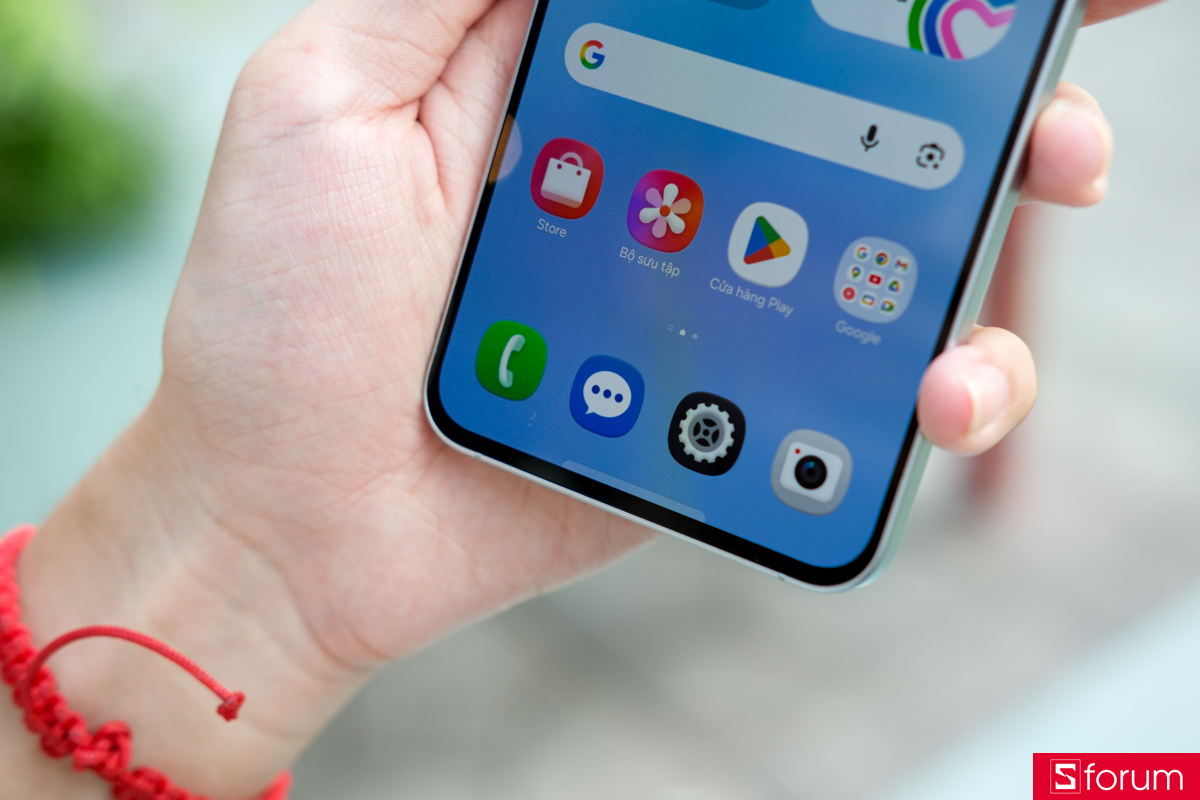 Trên tay và khám phá màn hình của Samsung Galaxy A57