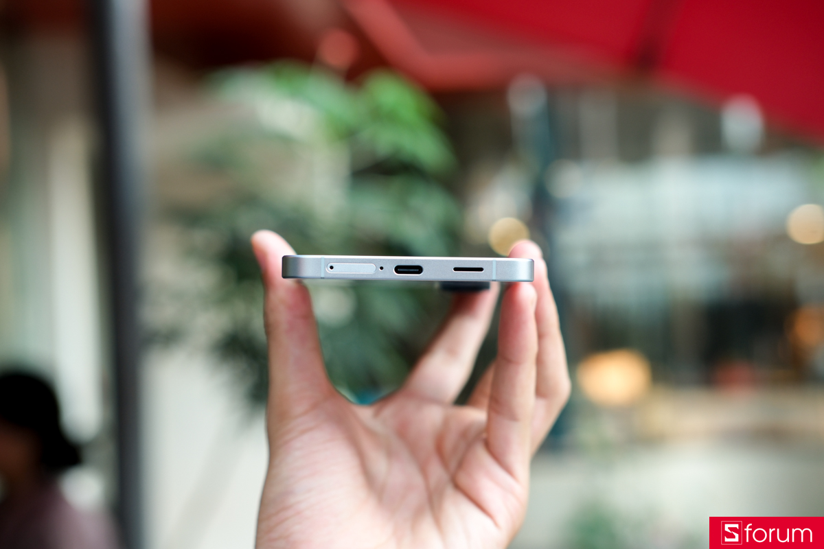 Trên tay và khám phá thiết kế của Samsung Galaxy A57