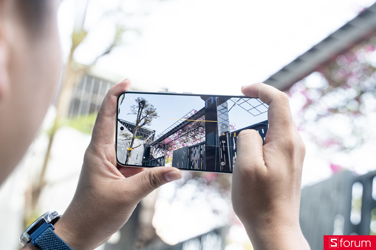 Trên tay camera của Xiaomi POCO X8 Pro Max