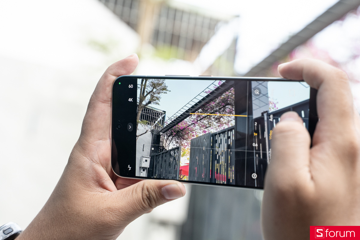 Trên tay camera của Xiaomi POCO X8 Pro Max