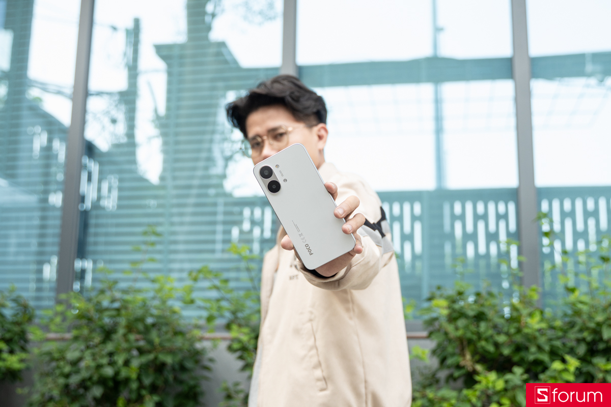 Trên tay Xiaomi POCO X8 Pro Max về phần thiết kế