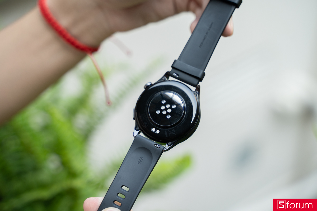Đánh giá thiết kế Xiaomi Watch 5