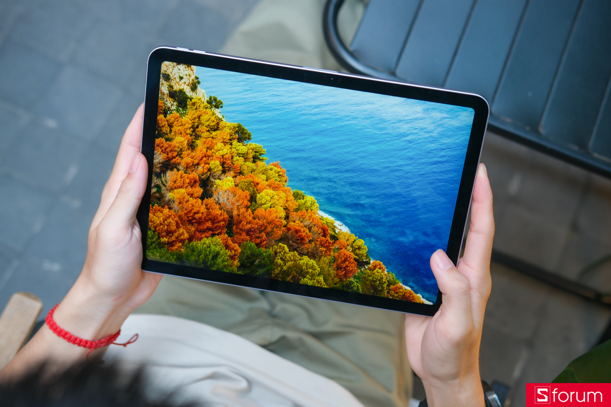 Trên tay thiết kế của iPad Air M4