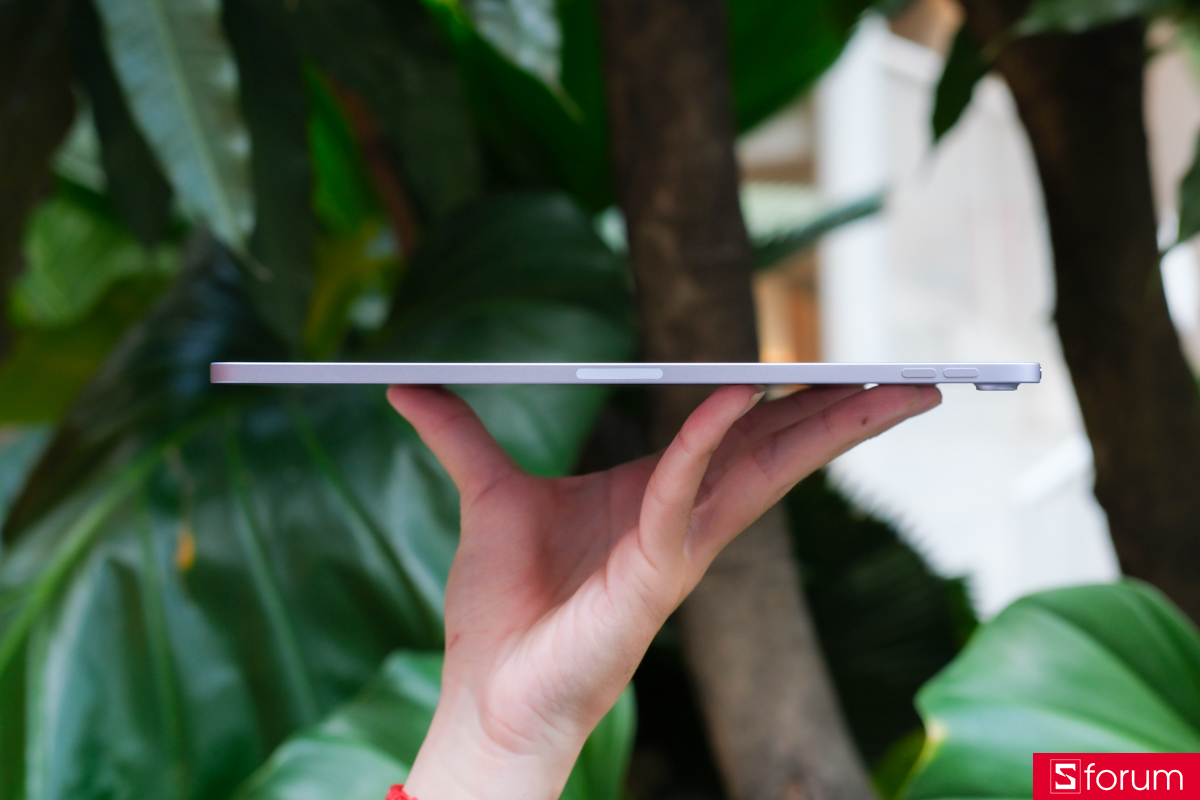 Trên tay thiết kế của iPad Air M4