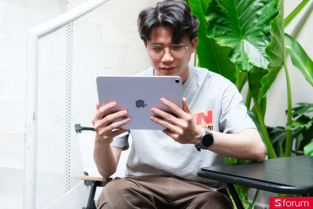 Trên tay thiết kế của iPad Air M4