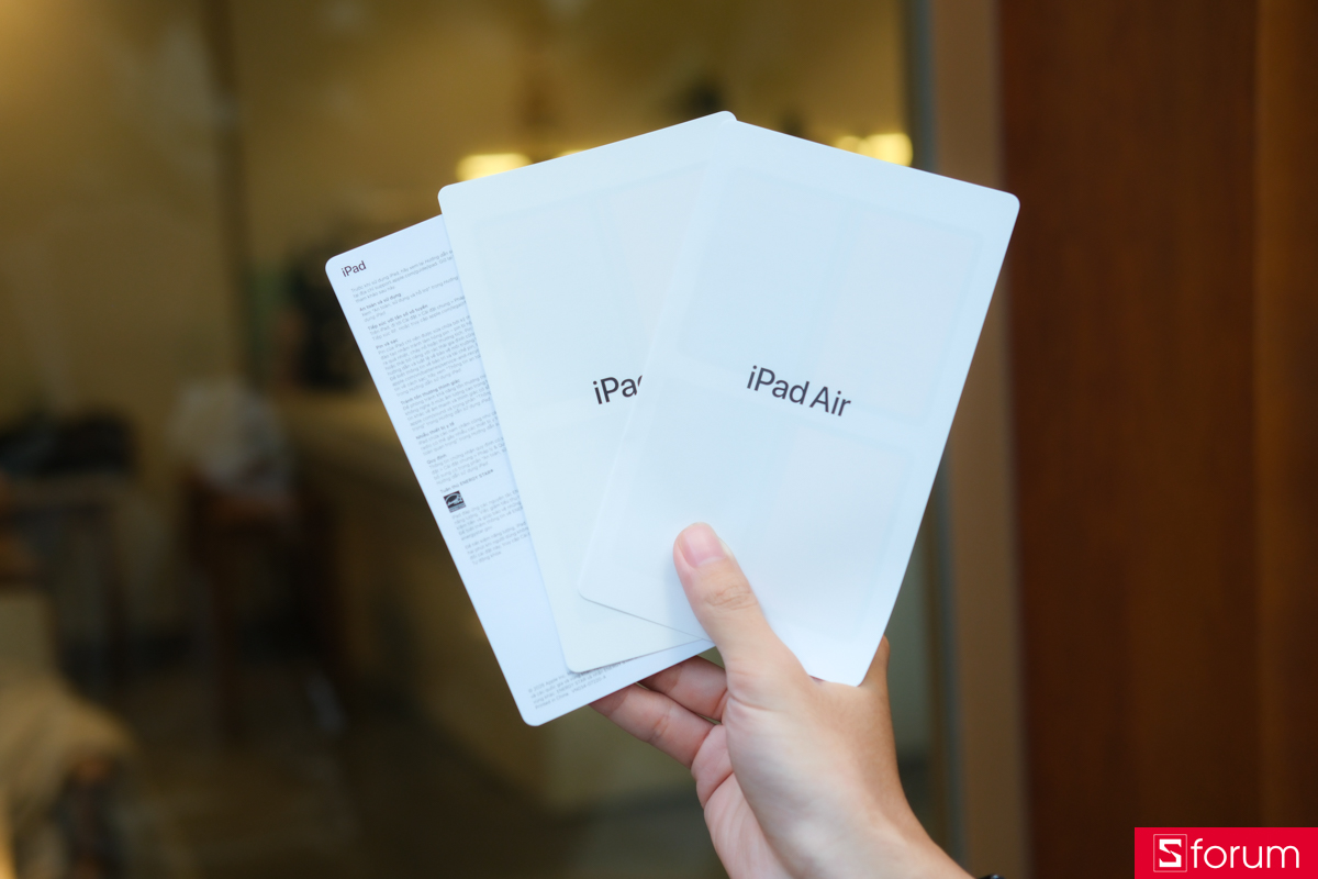 Trên tay bộ phụ kiện của iPad Air M4