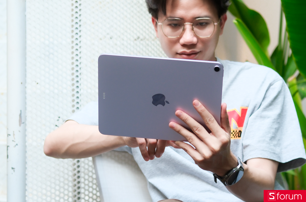 Trên tay thiết kế của iPad Air M4