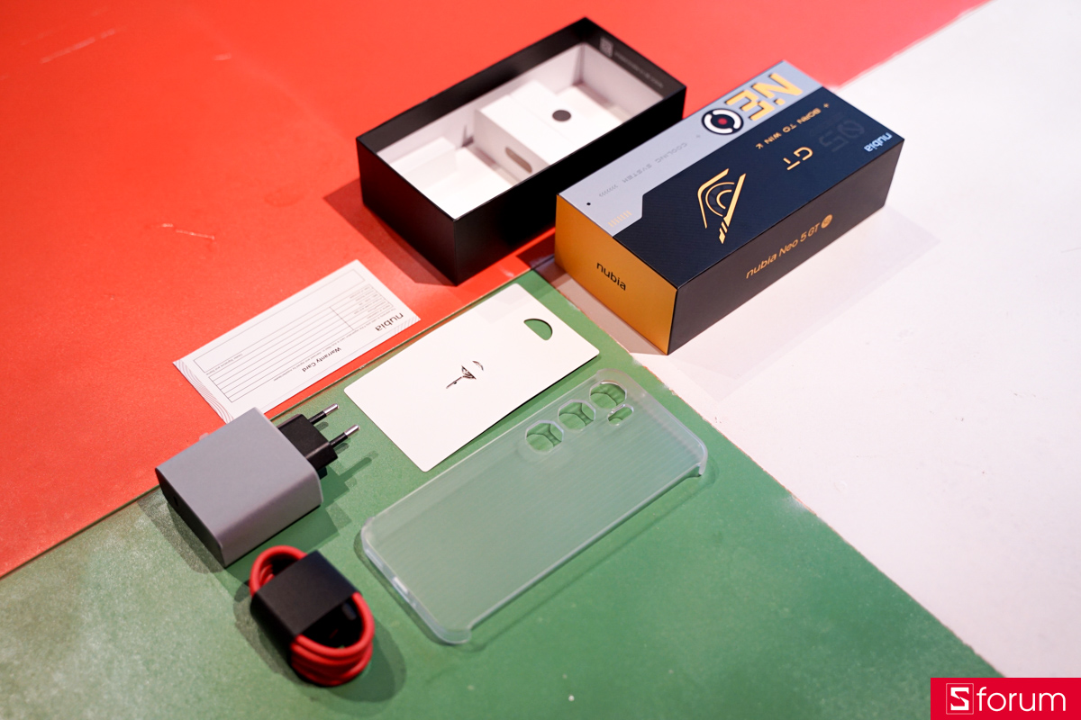 Trên tay bộ phụ kiện của Nubia Neo 5 GT