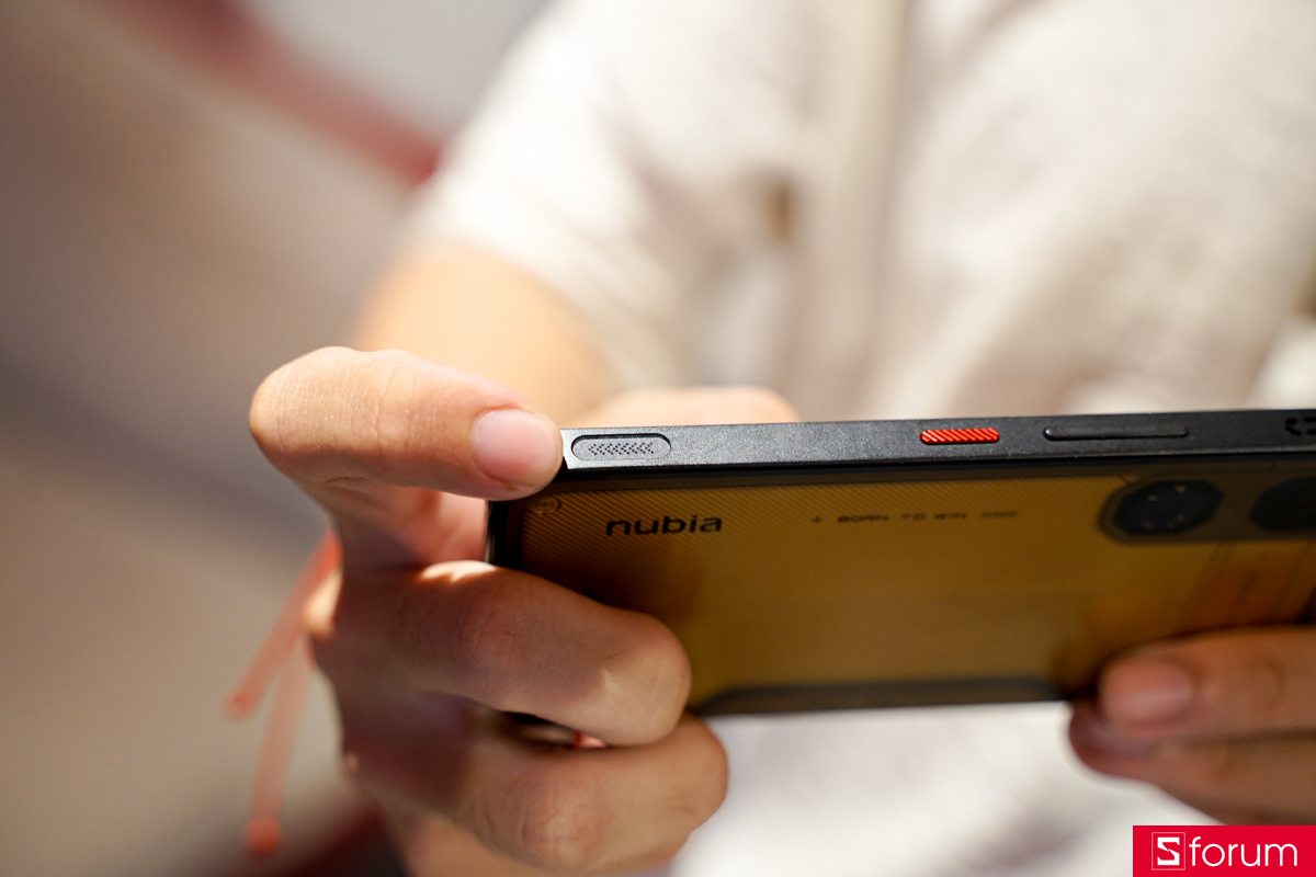 Trên tay Nubia Neo 5 GT